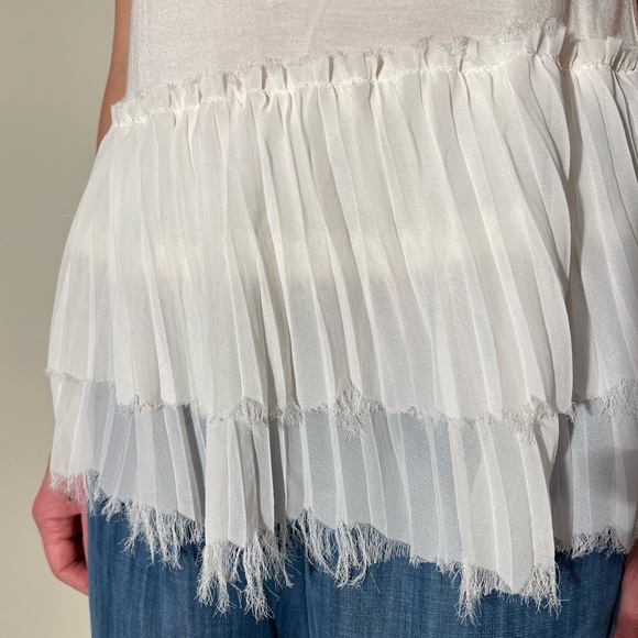 Banana Republic Small Fringed Tank Top - Picture 2 of 4